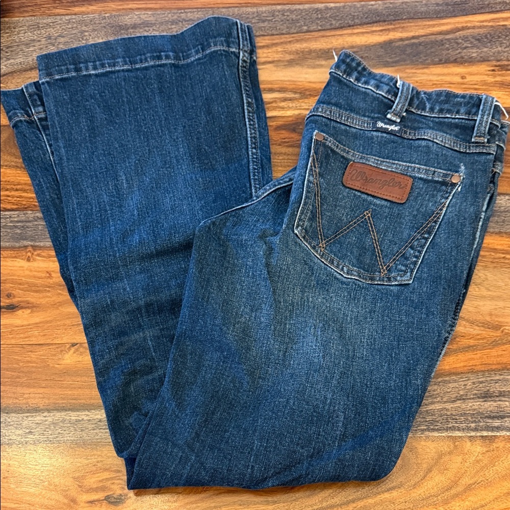 Wrangler Women's Dark Blue Straight-Leg Jeans